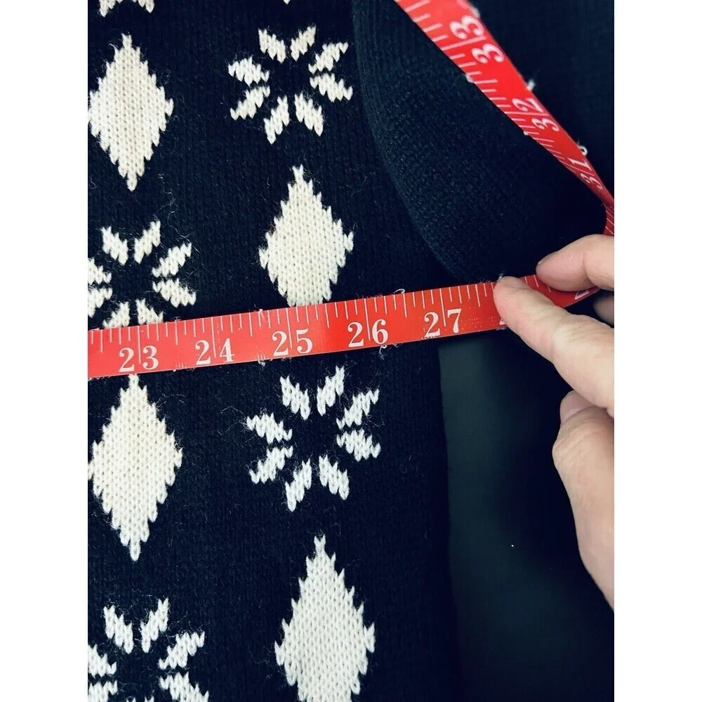 Sweater Exchange Vintage Tunic Sweater Mock Neck Holiday Valentine Roses 24 Goth - Picture 6 of 7